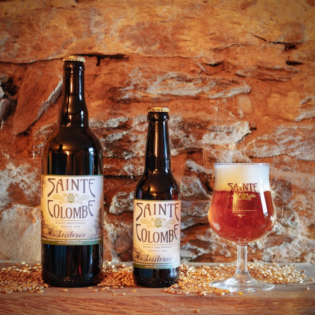 Bière ambrée bio artisanale de la Brasserie Sainte Colombe près de Rennes